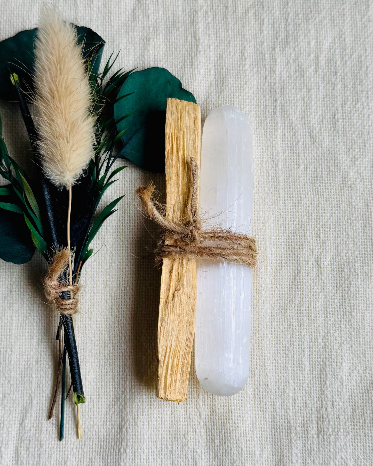 Bâton de Palo Santo naturel et Sélénite – Purification et harmonisation énergétique