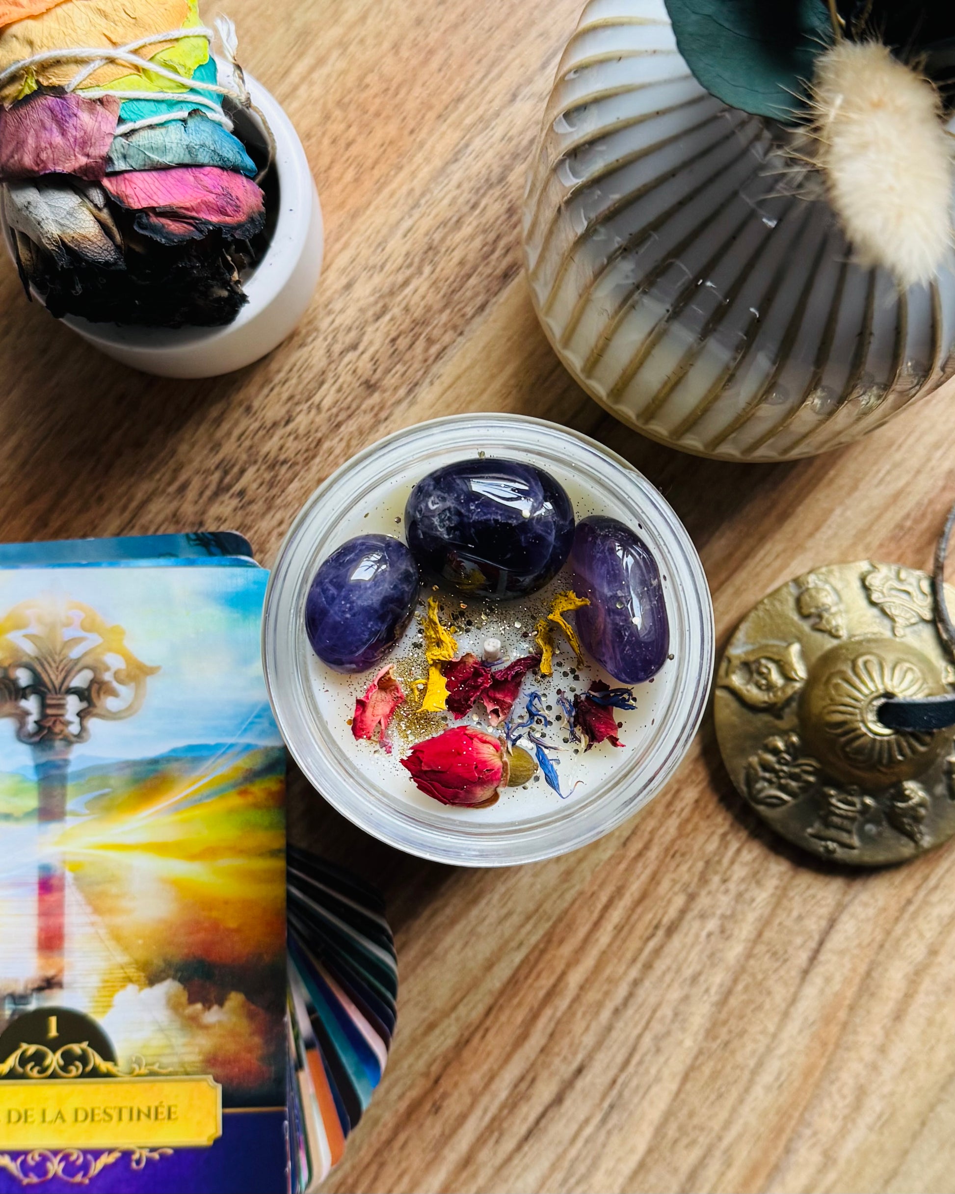 Bougie d’Intention Harmonie – Améthyste - vue de haut