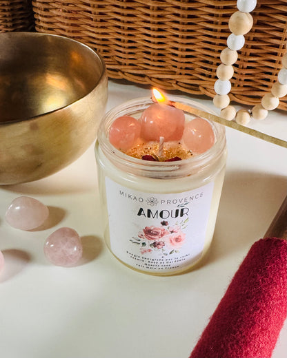 Bougie d’Intention Amour – Quartz Rose - Bougie allumée