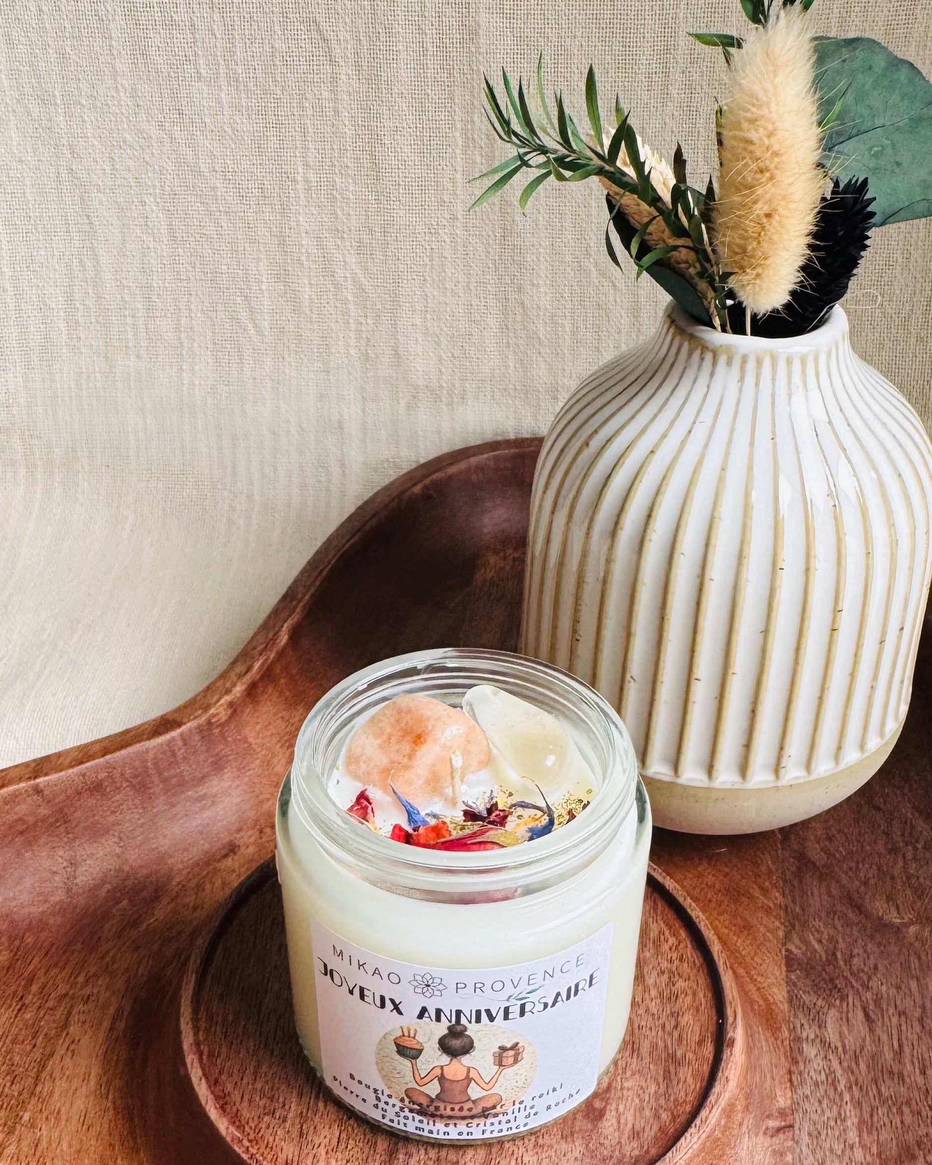 Bougie d'Intention Joyeux anniversaire - Pierre du Soleil et de Cristal de roche - 90g