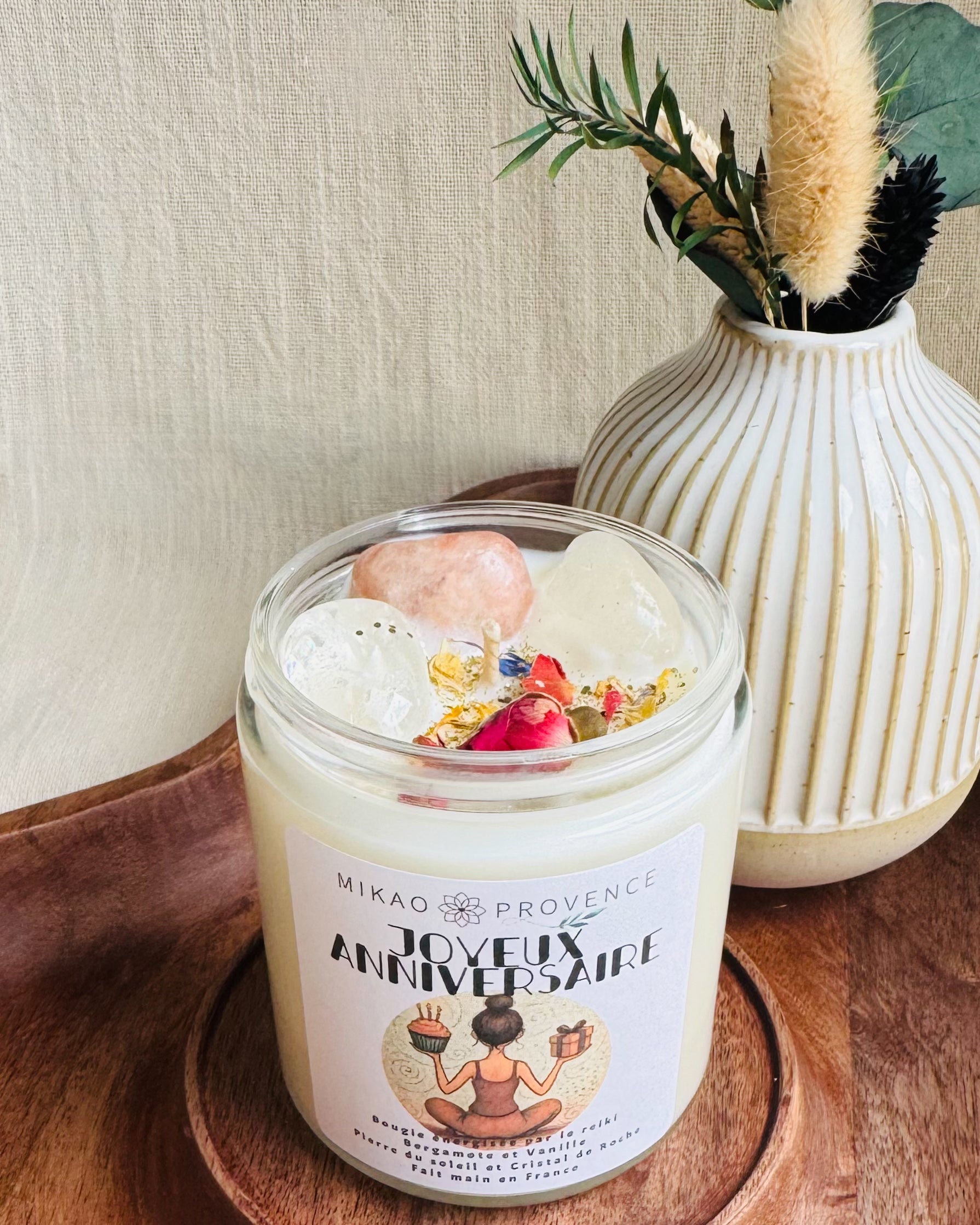 Bougie d'Intention Joyeux anniversaire - Pierre du Soleil et de Cristal de roche - 200g